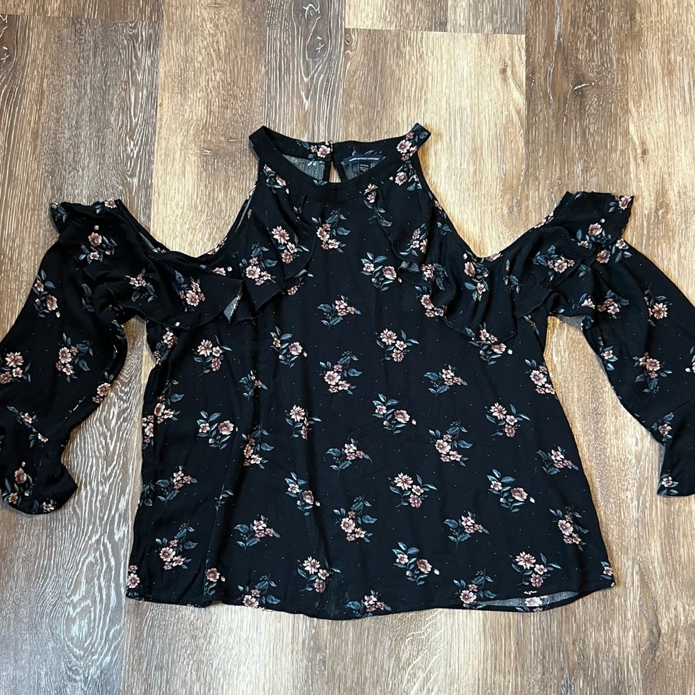 American Eagle boho floral cold‎ shoulder top XL